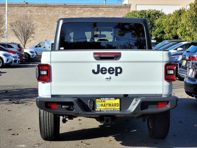 used 2021 Jeep Gladiator car, priced at $32,995