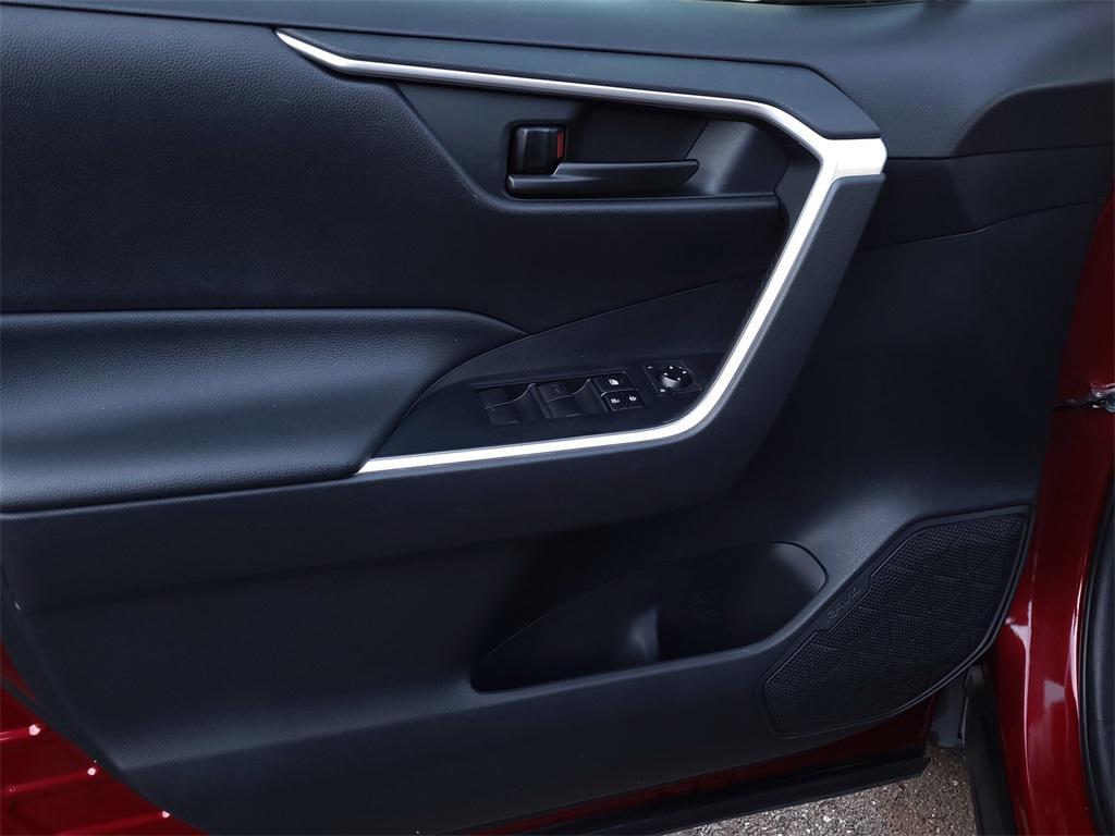 used 2019 Toyota RAV4 car, priced at $21,995