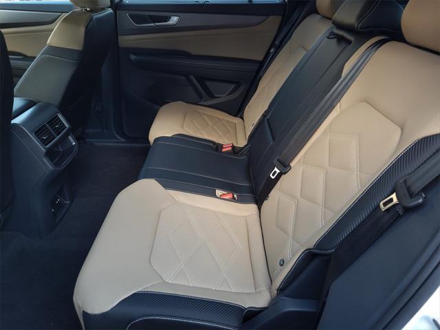 new 2024 Volkswagen Atlas Cross Sport car, priced at $42,926