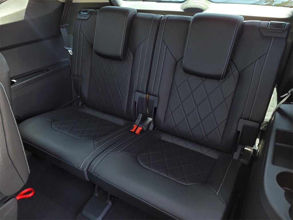 new 2025 Volkswagen Atlas car, priced at $56,939