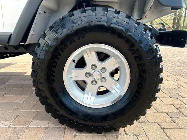 used 1998 Jeep Wrangler car, priced at $8,999