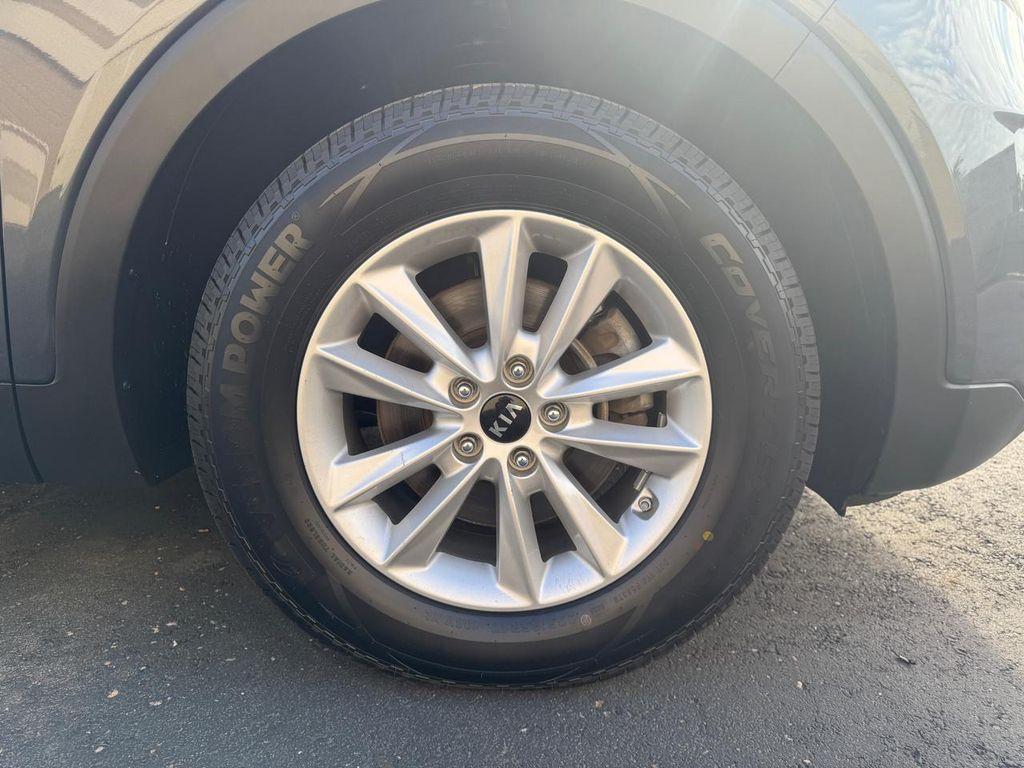 used 2020 Kia Sorento car, priced at $15,999