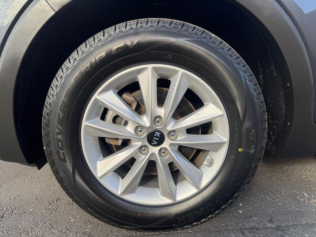 used 2020 Kia Sorento car, priced at $15,999