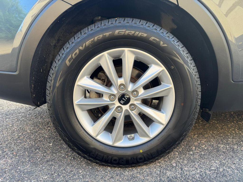 used 2020 Kia Sorento car, priced at $15,999