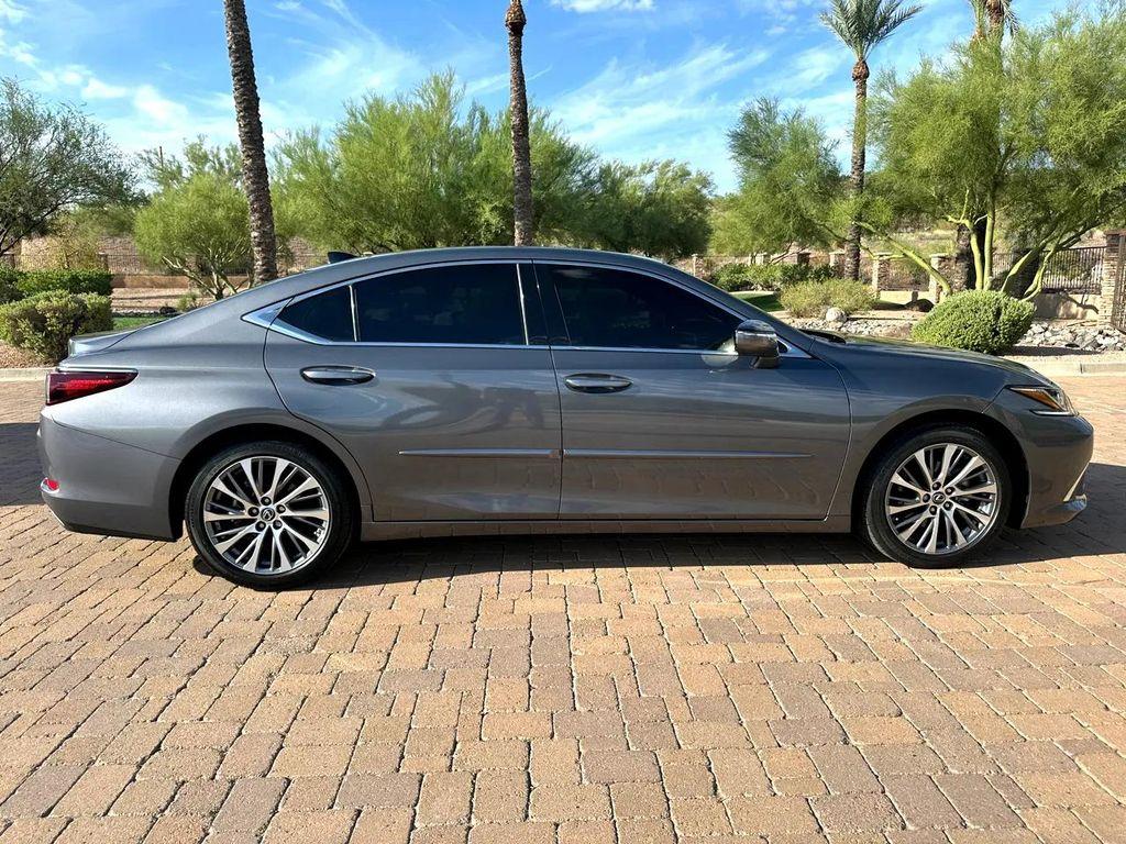 used 2020 Lexus ES 350 car, priced at $32,999