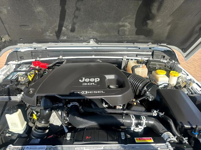 used 2022 Jeep Wrangler Unlimited car, priced at $43,999