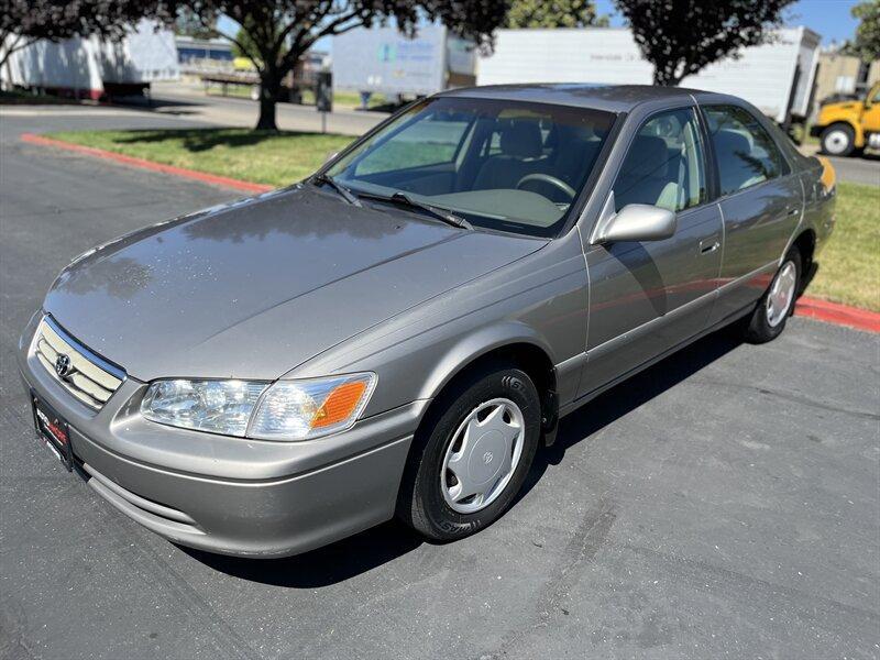 used 2000 Toyota Camry car, priced at $5,199