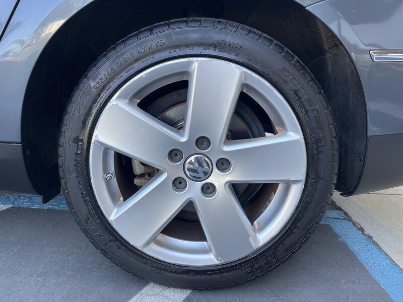 used 2009 Volkswagen Passat car, priced at $5,499