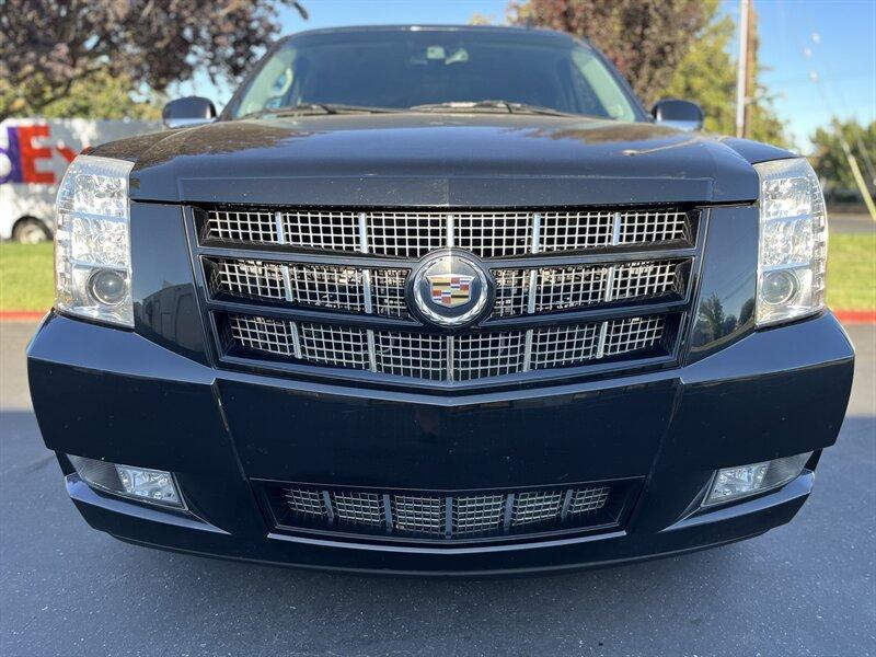 used 2013 Cadillac Escalade car, priced at $13,999