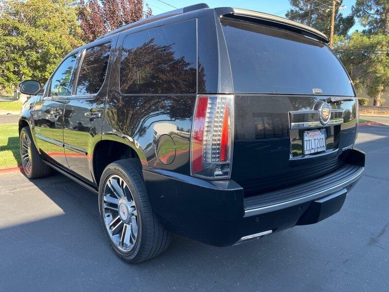 used 2013 Cadillac Escalade car, priced at $13,999