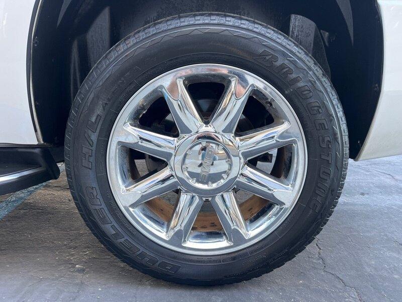 used 2013 GMC Yukon car, priced at $10,499