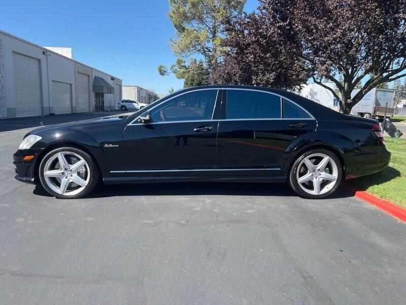 used 2009 Mercedes-Benz S-Class car, priced at $14,999