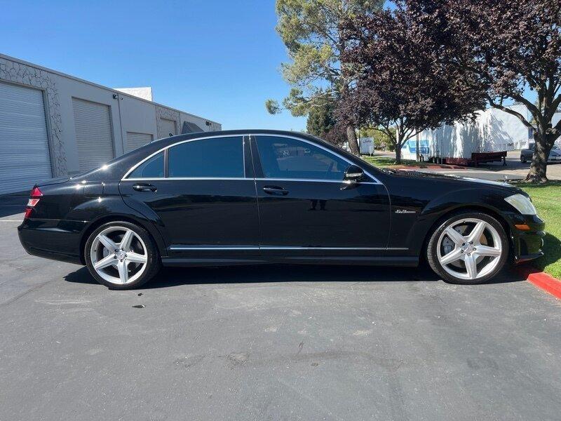 used 2009 Mercedes-Benz S-Class car, priced at $14,999