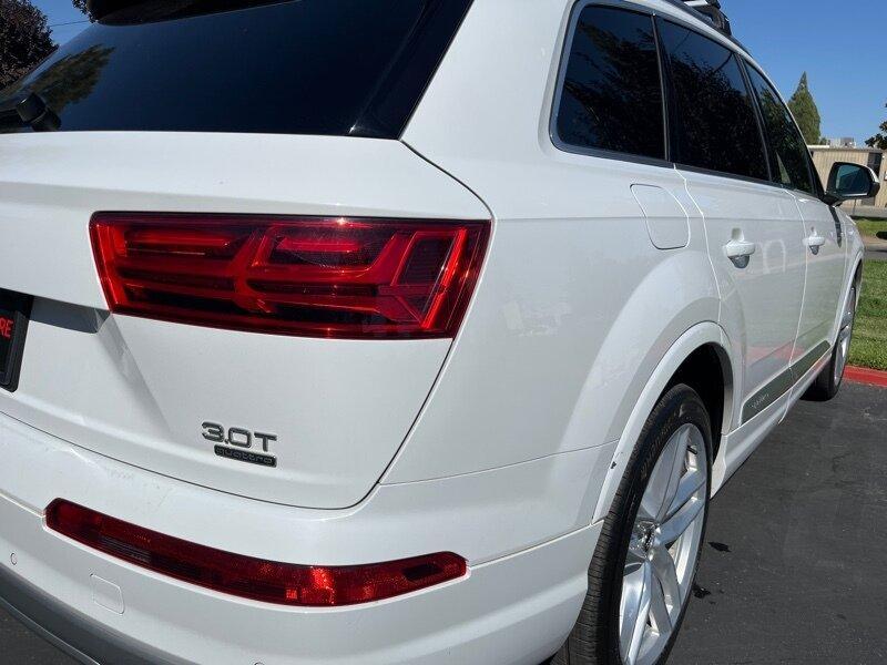 used 2018 Audi Q7 car, priced at $17,999