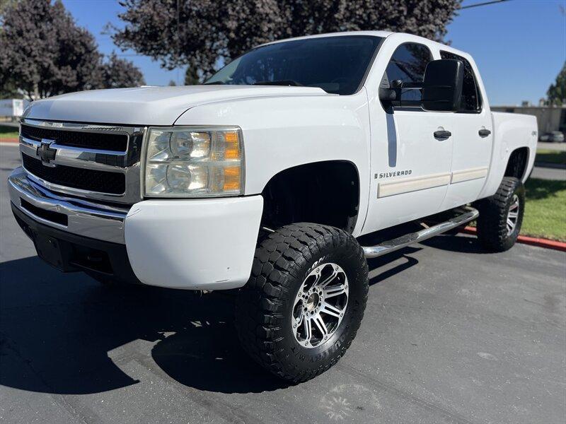 used 2009 Chevrolet Silverado 1500 car, priced at $10,499