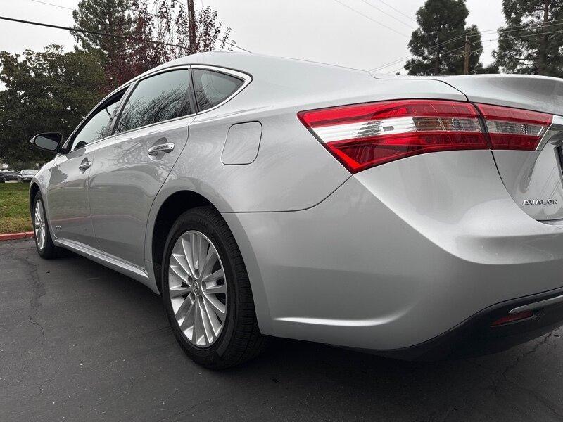 used 2014 Toyota Avalon Hybrid car, priced at $10,499