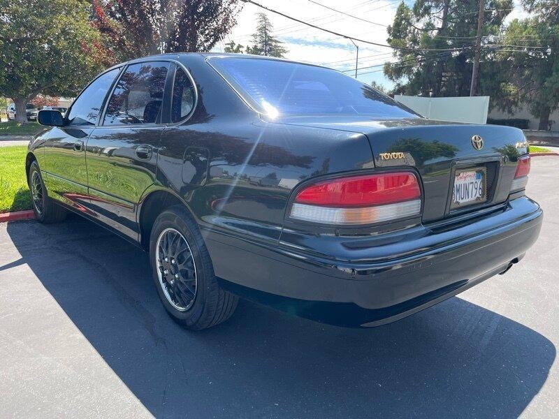 used 1995 Toyota Avalon car, priced at $5,499