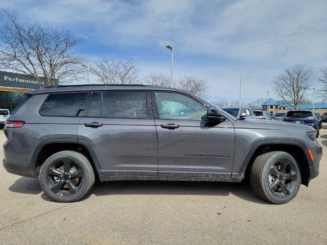 new 2024 Jeep Grand Cherokee L car, priced at $42,757