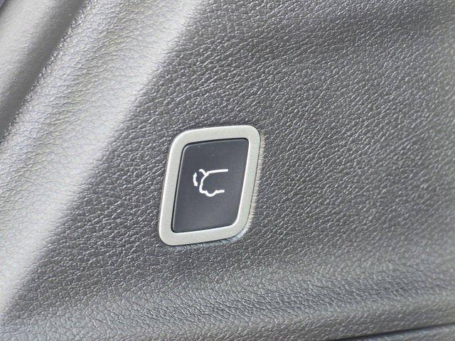 new 2026 Chrysler Pacifica car, priced at $41,445