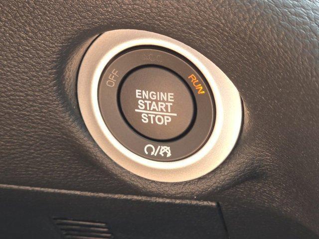 new 2026 Chrysler Pacifica car, priced at $39,250