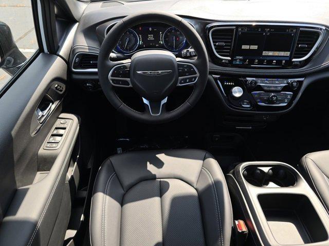 new 2026 Chrysler Pacifica car, priced at $39,250