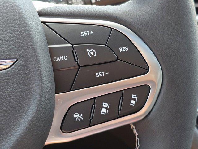 new 2026 Chrysler Pacifica car, priced at $39,250