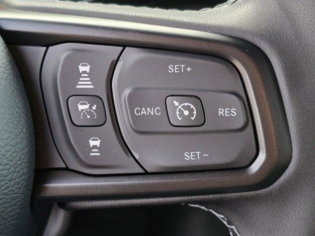 new 2025 Jeep Wrangler car, priced at $46,628