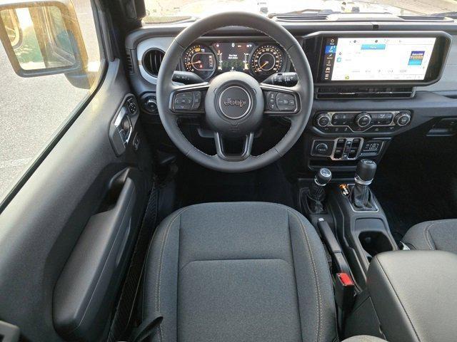 new 2025 Jeep Wrangler car, priced at $46,628