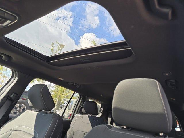 new 2025 Jeep Grand Cherokee L car, priced at $35,293