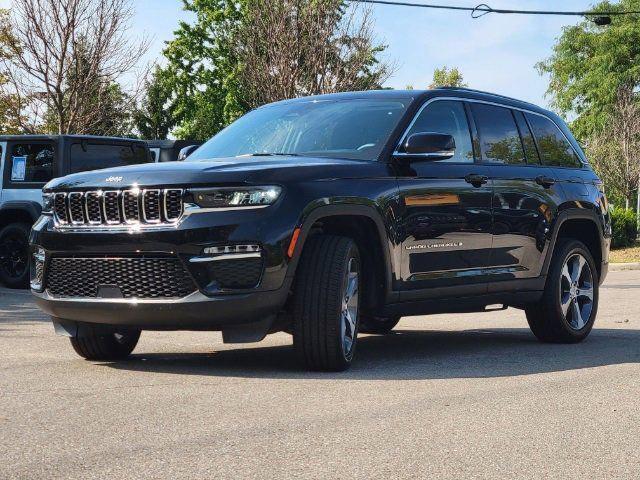 used 2023 Jeep Grand Cherokee car, priced at $36,900