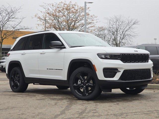 new 2025 Jeep Grand Cherokee car, priced at $39,619