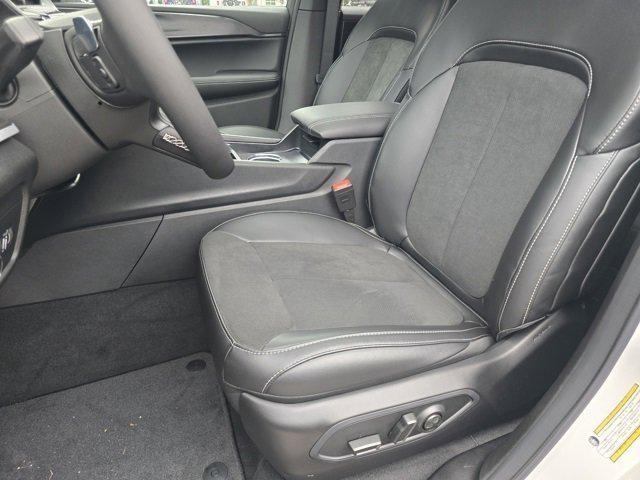 new 2025 Jeep Grand Cherokee car, priced at $39,619