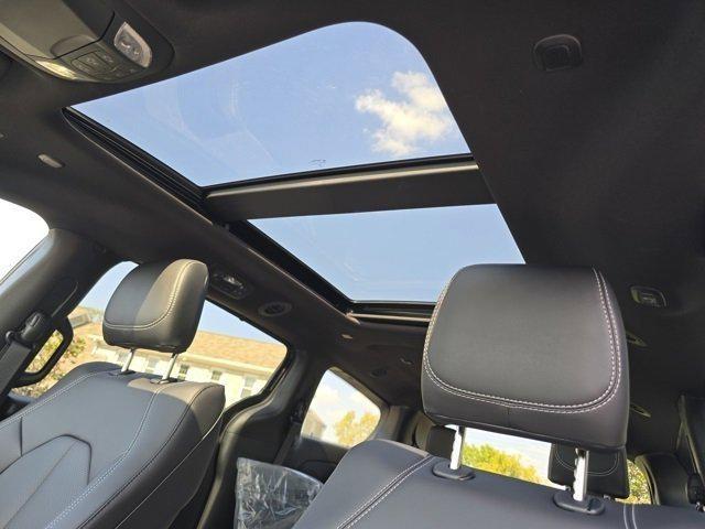 new 2026 Chrysler Pacifica car, priced at $46,573
