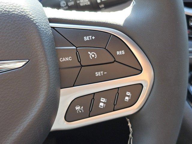new 2026 Chrysler Pacifica car, priced at $46,573