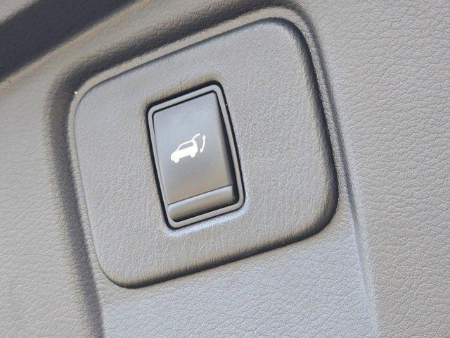 used 2016 Nissan Murano car, priced at $10,143