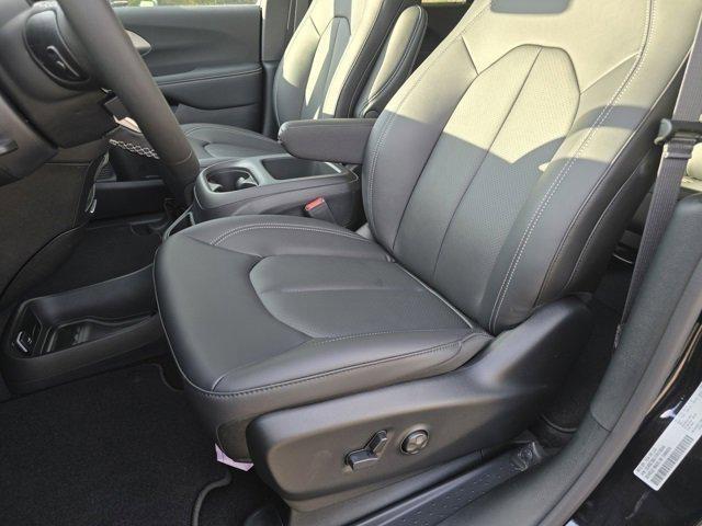 new 2026 Chrysler Pacifica car, priced at $45,320