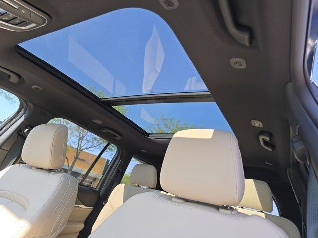 new 2025 Jeep Grand Cherokee car, priced at $43,270