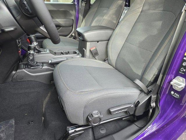 new 2026 Jeep Gladiator car, priced at $53,901