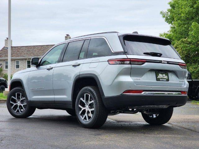 new 2024 Jeep Grand Cherokee car, priced at $41,740