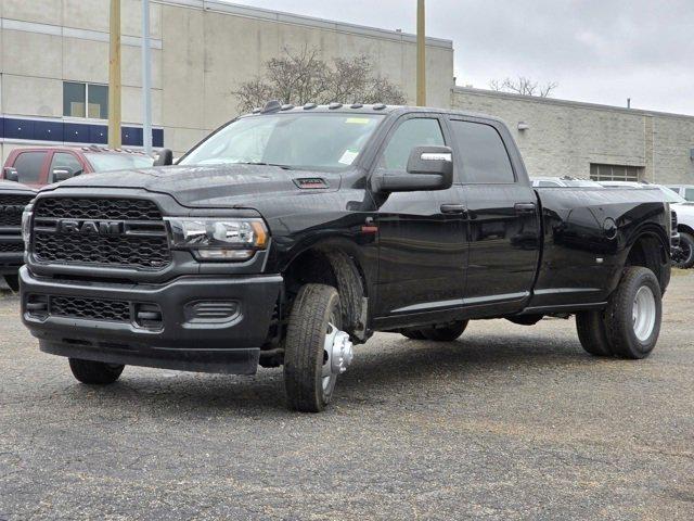 new 2024 Ram 3500 car, priced at $61,786