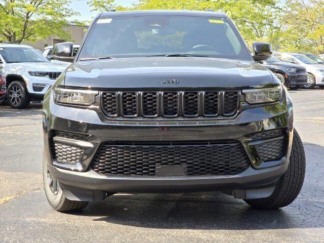 new 2024 Jeep Grand Cherokee car, priced at $38,681