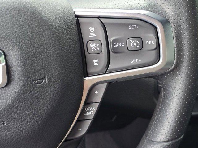 new 2025 Ram 1500 car, priced at $39,051