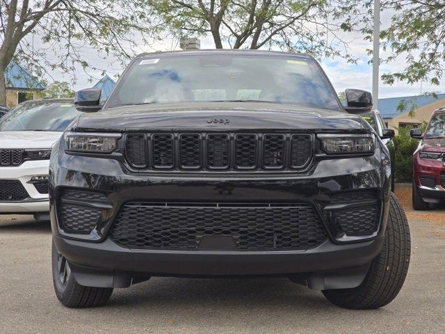 new 2025 Jeep Grand Cherokee car, priced at $39,197