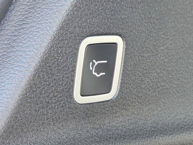 new 2025 Chrysler Pacifica car, priced at $45,109