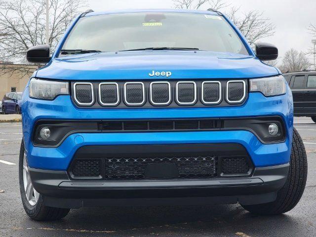 new 2022 Jeep Compass car, priced at $27,813