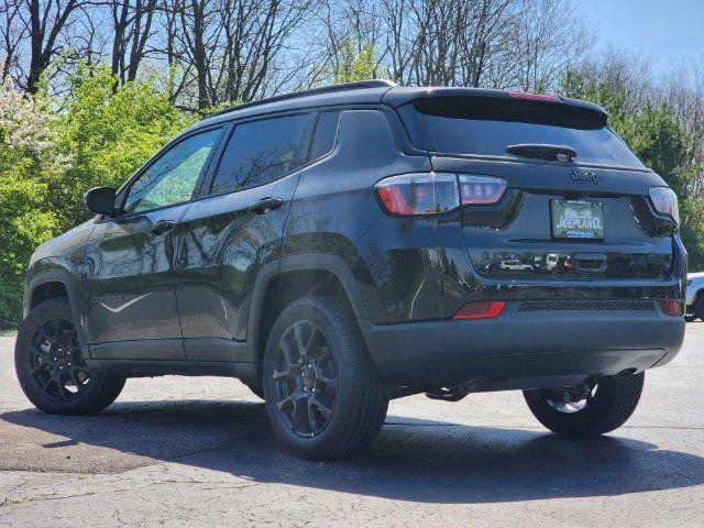 new 2024 Jeep Compass car, priced at $29,024