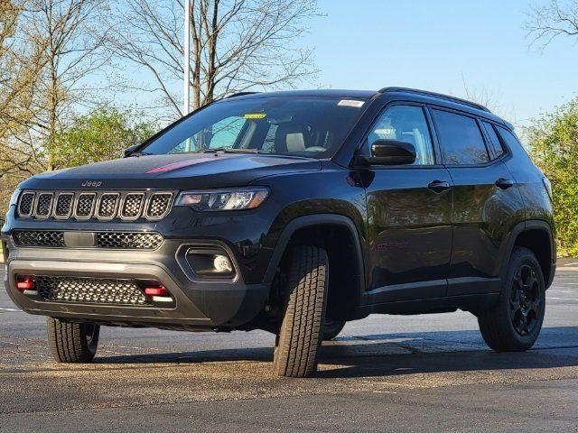 new 2023 Jeep Compass car, priced at $35,000