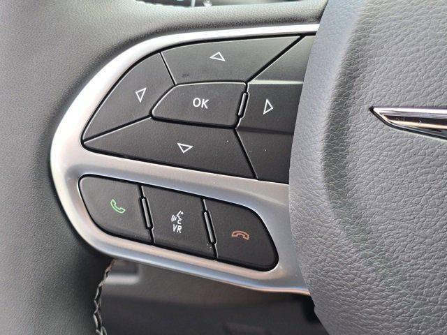 new 2025 Chrysler Pacifica car, priced at $45,109
