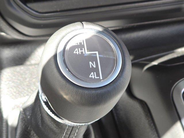 new 2025 Jeep Gladiator car, priced at $43,357