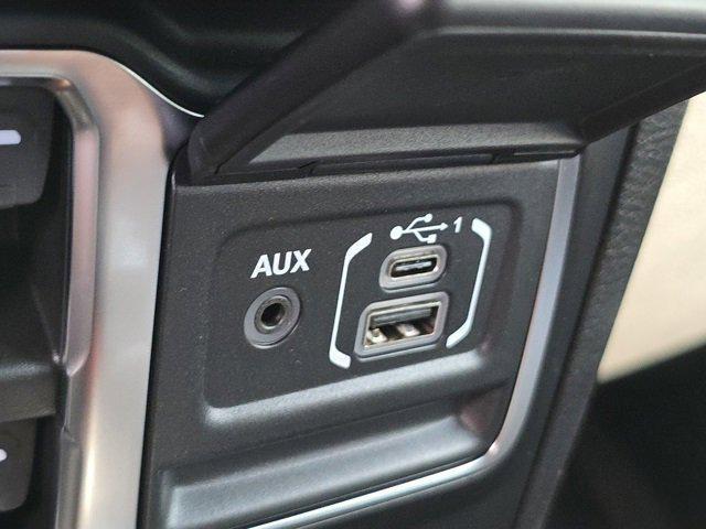 new 2025 Jeep Wrangler car, priced at $39,500